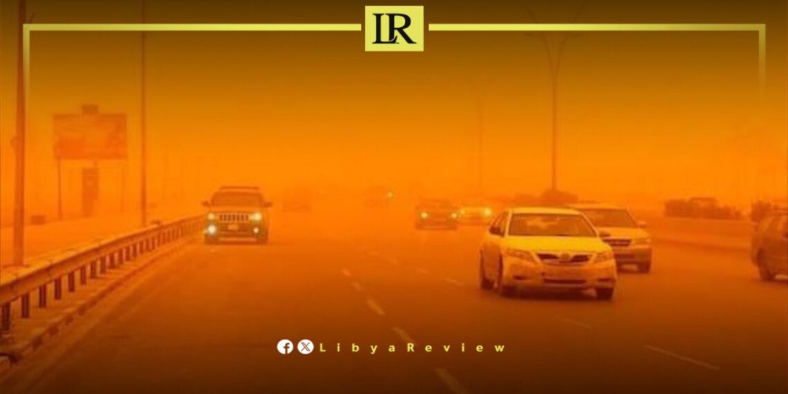 Sandstorm Turns Skies Yellow in East Libya