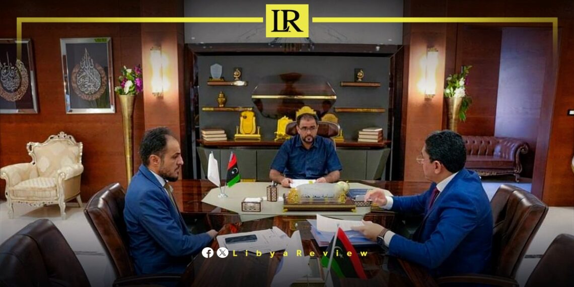 Libyan PM Discusses Solutions for Struggling Libyan Companies