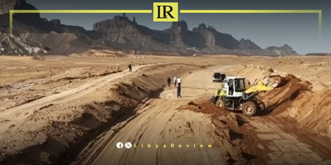 Libyan Authorities Begin Clearing Roads Blocked by Floods in Southwest