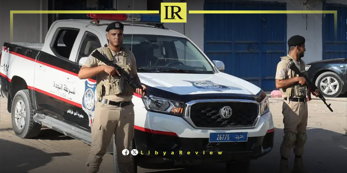 Libyan Man Fatally Stabs Mother with Glass